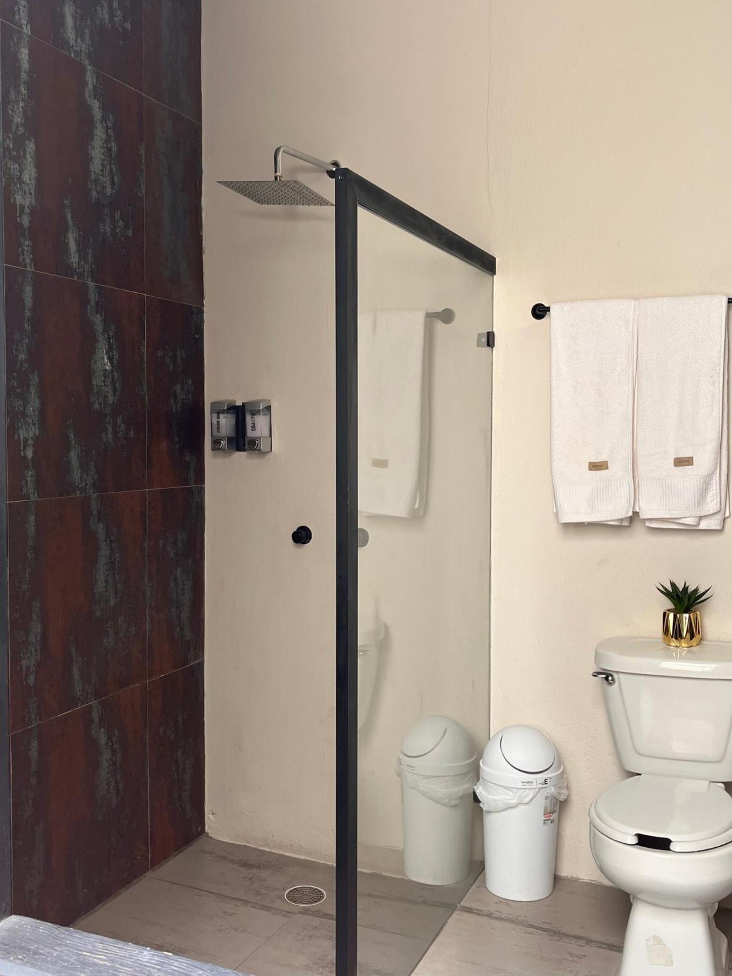 Aura Hotel B&B Tlaquepaque Extérieur photo